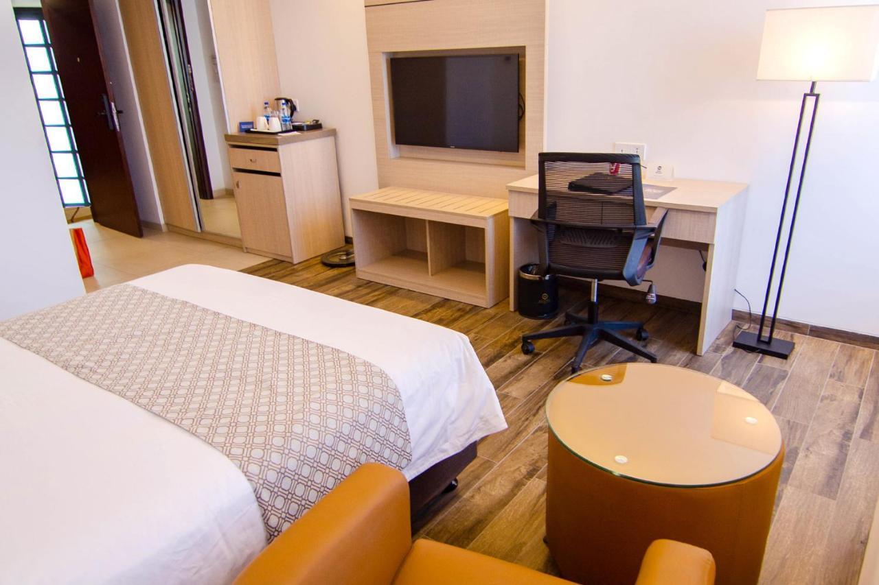 Best Western Sks Chattogram 吉大港 外观 照片