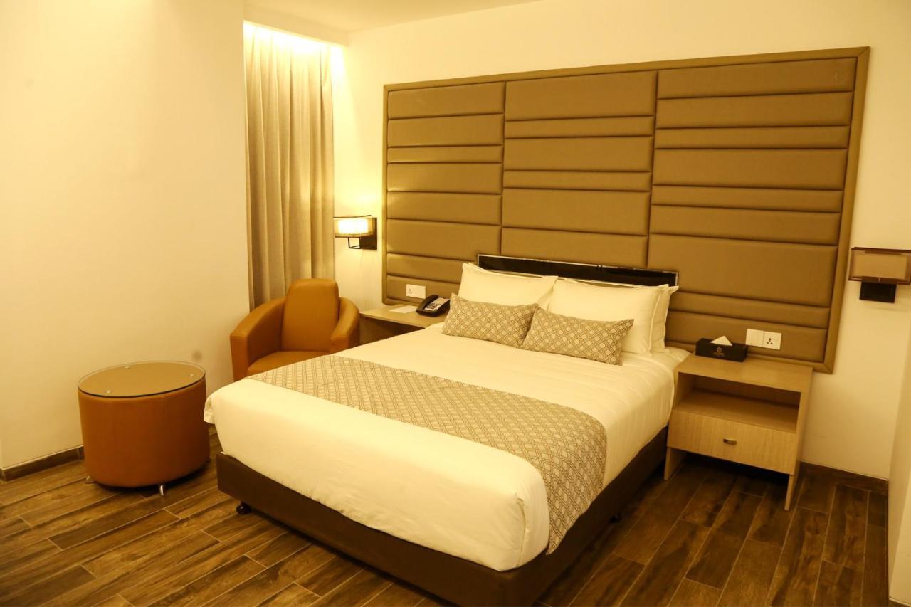 Best Western Sks Chattogram 吉大港 外观 照片